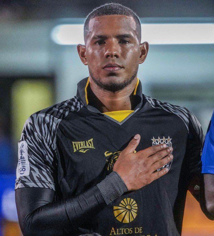 Mercado: Bajas en Olimpia, el jugador que regresará a Motagua y Olancho FC se está armando; dos atacantes se van del azul