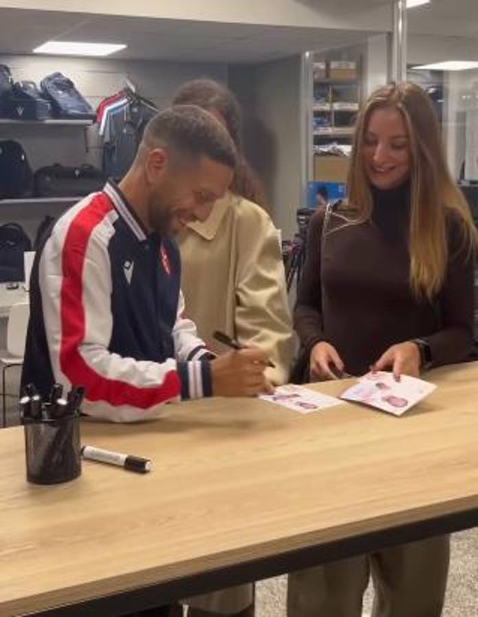 Se acabó la pesadilla: 'Papu' Gómez vuelve a las canchas tras dos años y firma con el club menos pensado