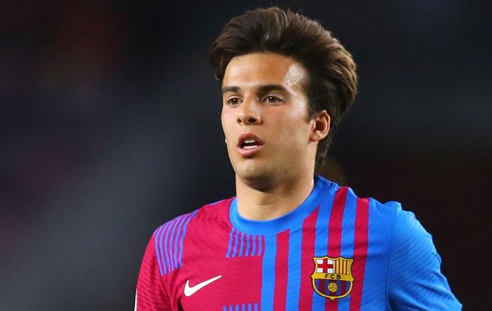 Pedri con número de leyenda y los 10 que cambiarían de dueño: La distribución de los dorsales del Barcelona para la temporada 2022-23