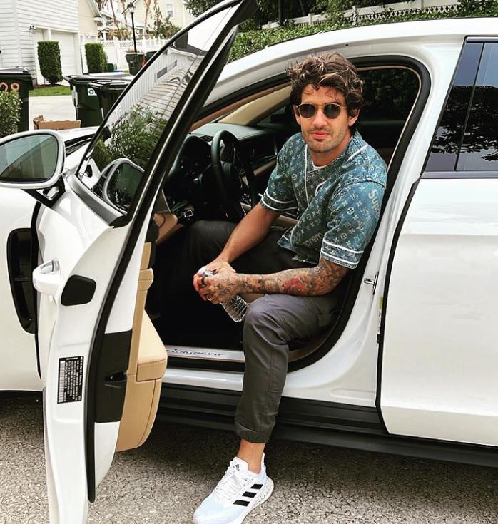 La vida loca de Pato, el brasileño que pudo ser el mejor “9” del mundo: Vivió en el hotel del sexo y le apareció un tumor