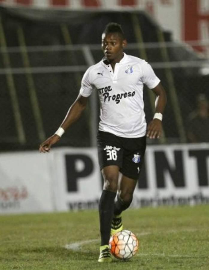 Futbolistas que hace poco estaban en Liga Nacional pero se hicieron olvidar