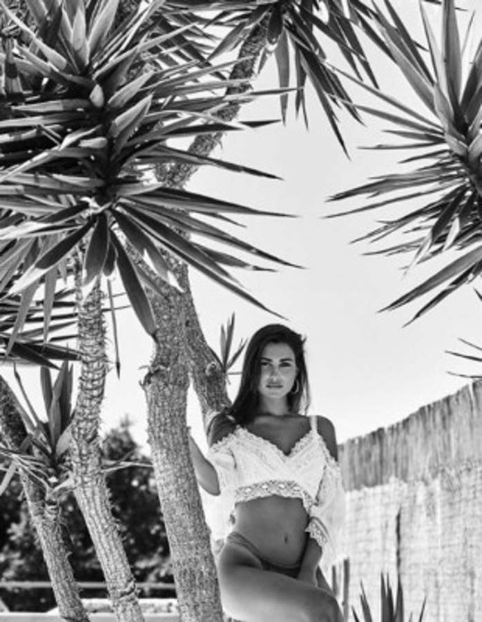 ¡Una belleza! La estudiante de arquitectura que va a consolar a un Asensio destrozado