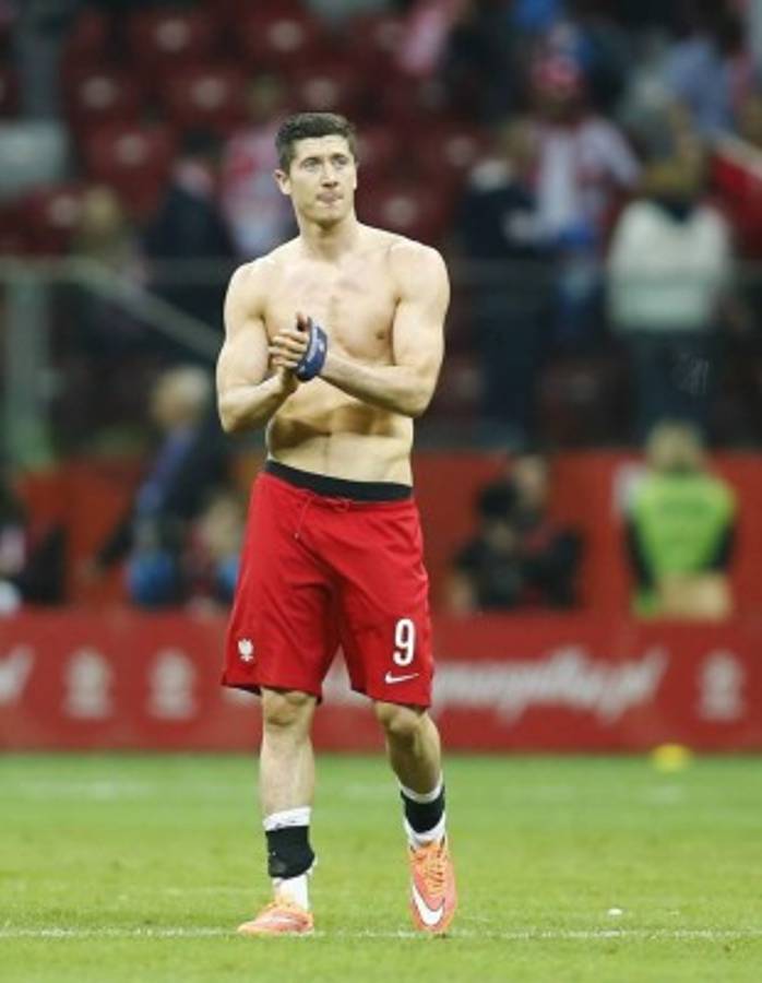 Estos son los jugadores de fútbol que también resaltan por su belleza física