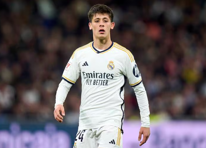 Arda Güler no está teniendo la participación que esperaba con Ancelotti en Real Madrid.