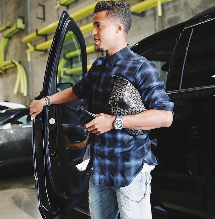 La triste realidad del mexicano Giovani Dos Santos: Un año sin equipo y ahora se dedica a la compra y venta de autos