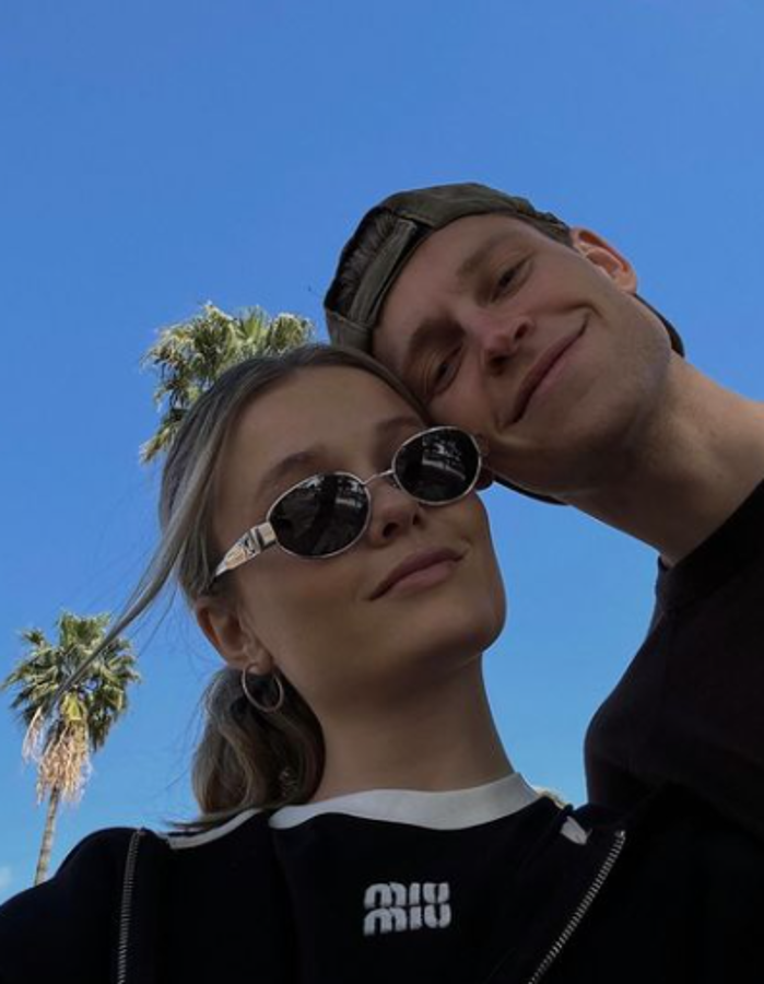 Sorprendieron a sus novias en San Valentín; el tremendo regalo de Memphis Depay para Griezmann por su amistad