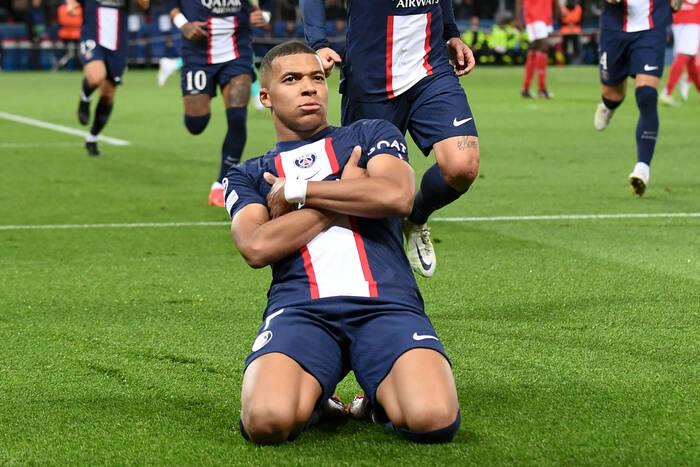 La salida de un crack y el ‘9’ de peso: se filtraron las tres condiciones que puso Mbappé para continuar en el PSG