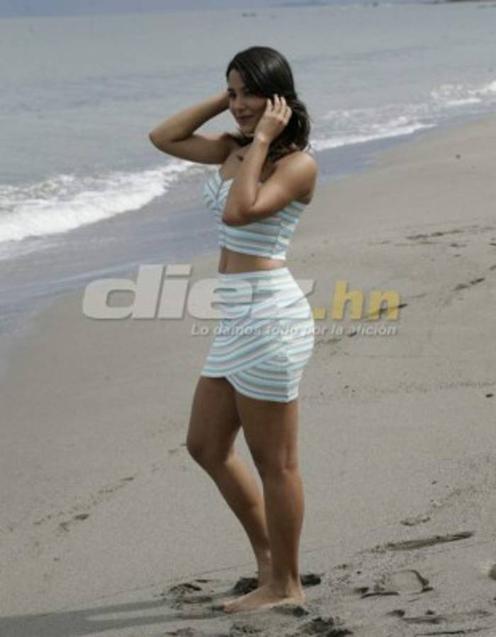 Ashley Wesley, la futbolista hondureña que rompe los parámetros de belleza