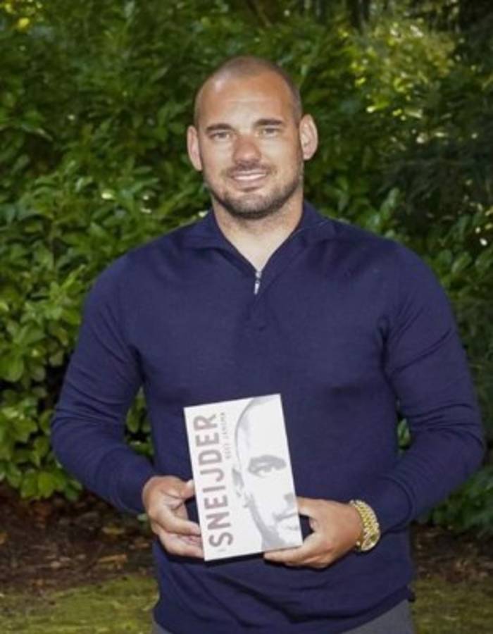 El increíble cambio físico de Wesley Sneijder a un año de su posible regreso al fútbol