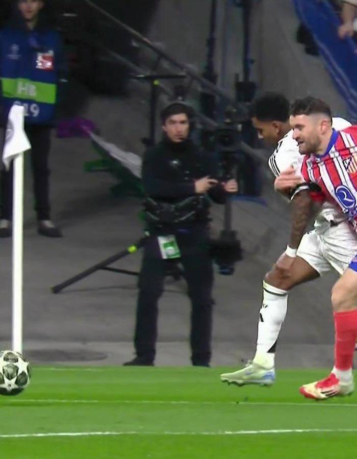 Los feos gestos a Julián Álvarez, el penal no pitado y lo que hizo Marcelo en el Real Madrid - Atlético de Champions