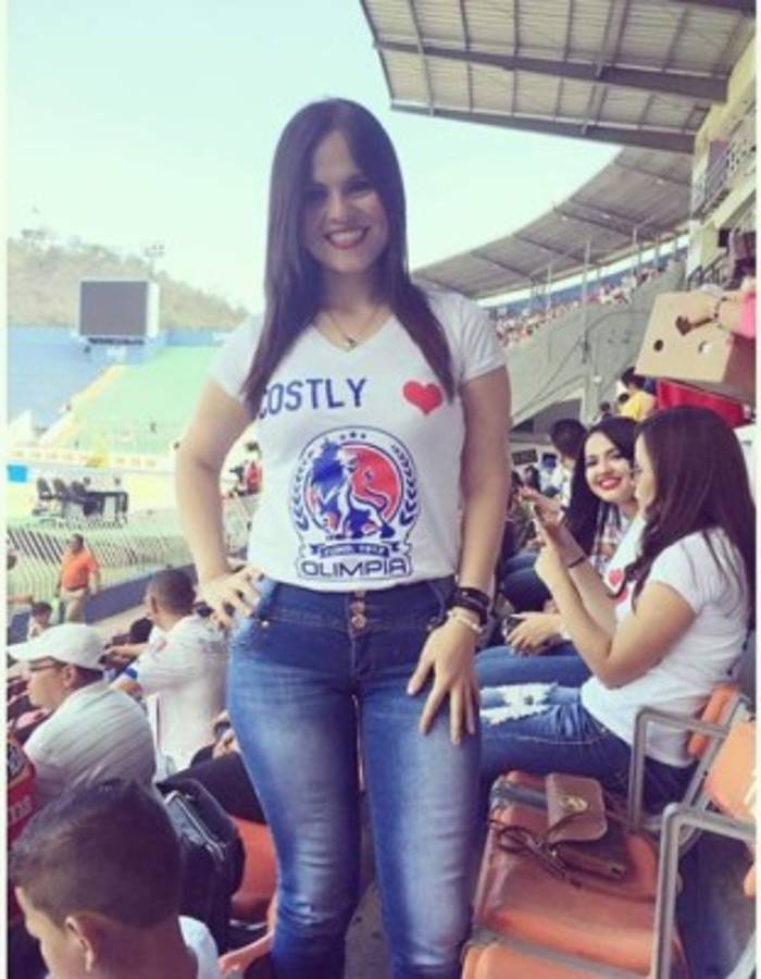 Las mejores fotos de la espectacular 'Tita' Torres, la futura esposa de Costly