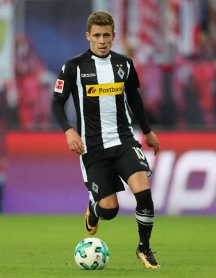 FICHAJES: PSG tienta a CR7; Madrid tiene nuevo delantero y pelea crack con el Barça