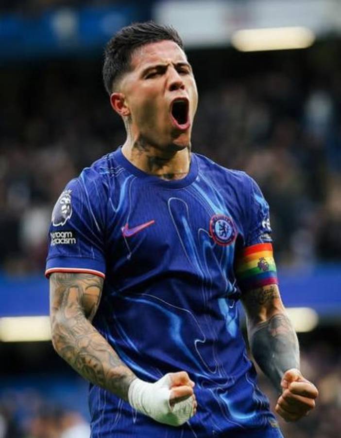 Así es la preciosa rubia de ojos azules que habría enamorado a un campeón del mundo: “Me encanta, es hermosa”