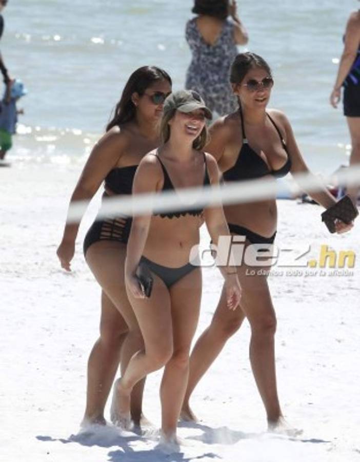 Las bellezas que calientan Fort Myers, lugar donde se concentra Honduras