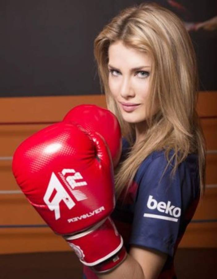 Sorpresa: Miss Mundo confiesa el encuentro que mantuvo con Cristiano Ronaldo