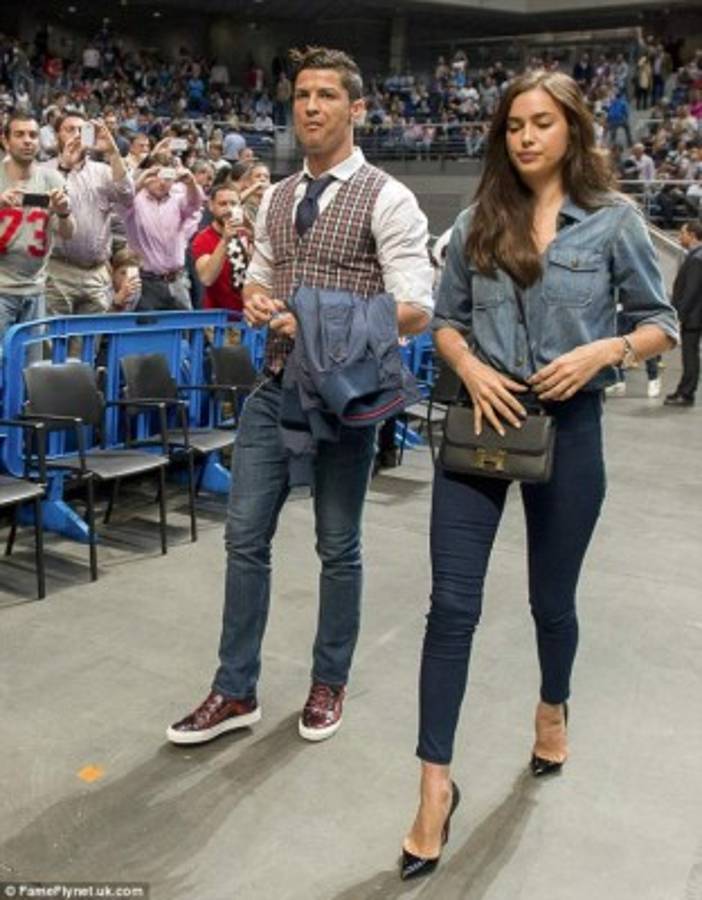 Las fotos de Cristiano Ronaldo con sus parejas durante su carrera