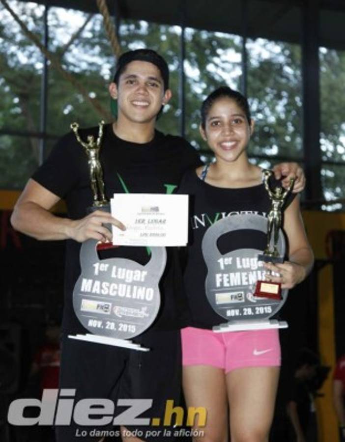 Fuerza y resistencia en el 'Fittest in the box” San Pedro Sula 2015