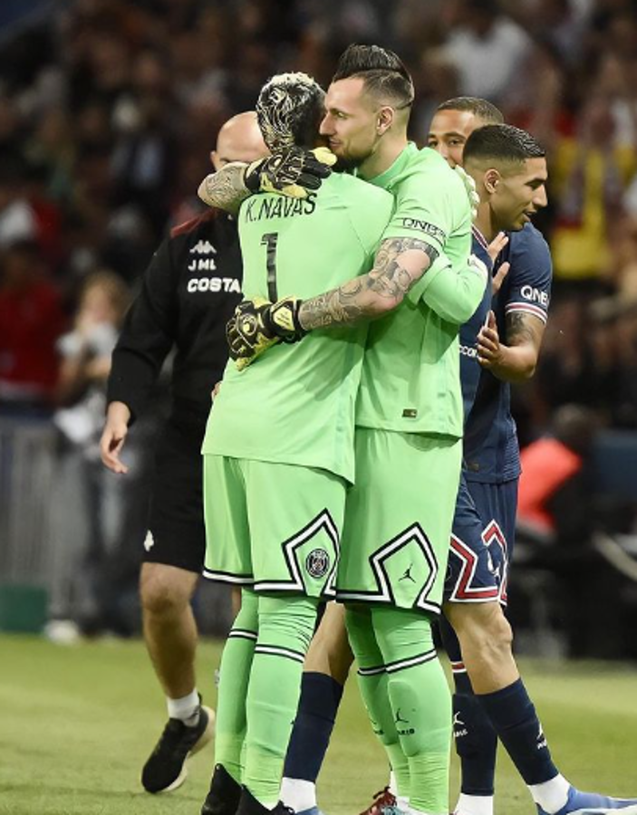 Portero del PSG sufre violento asalto con su esposa e hijos: fueron golpeados y secuestrados en su casa