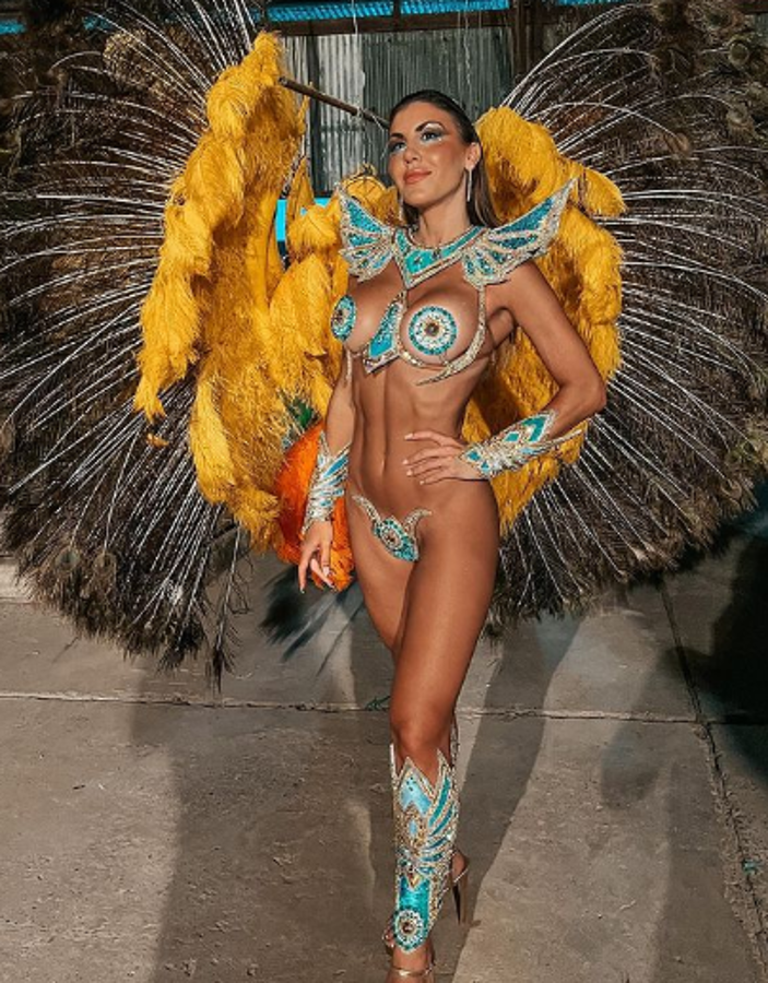 La esposa de un campeón del mundo con Argentina sorprendió con su atrevido look en un carnaval