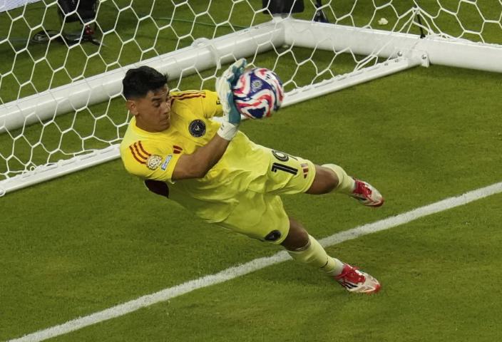 Los futbolistas más viejos que disputan el Mundial de Clubes: uno es titular con 40 años y... ¡otro tiene 44!