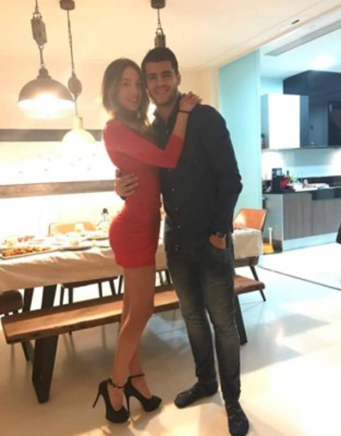 IMPERDIBLE: Así recibieron el año 2017 las máximas estrellas del fútbol