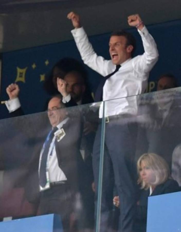 NO SE VIO EN TV: La locura de Macron frente a Kolinda que rompió en llanto