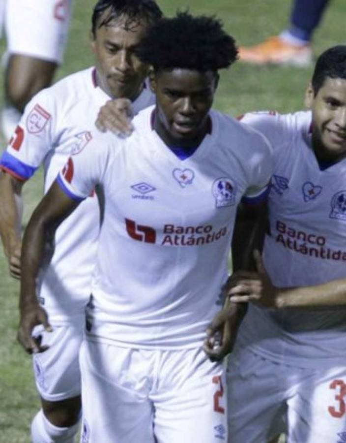 ¡Sin inventos! El 11 que enviaría Pedro Troglio ante Marathón para asegurar la Copa 32 para Olimpia