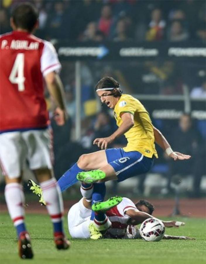 Paraguay vence en penales a Brasil y firma su pase a semifinales de la copa américa