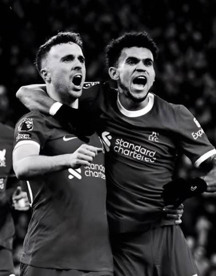 Luis Díaz recibe una ola de críticas: lo que estaba haciendo mientras el Liverpool despedía a Diogo Jota