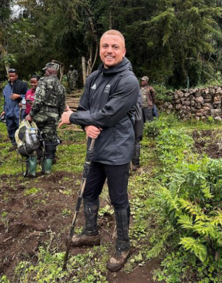 Leyenda del Manchester United lo revela: la razón que lo dejó en bancarrota tras separarse de su esposa