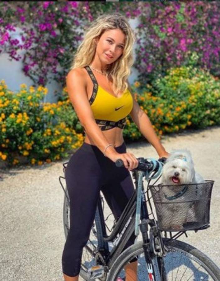 Hinchas del Nápoles y su cántico machista a una periodista que le pidieron desnudarse en el estadio