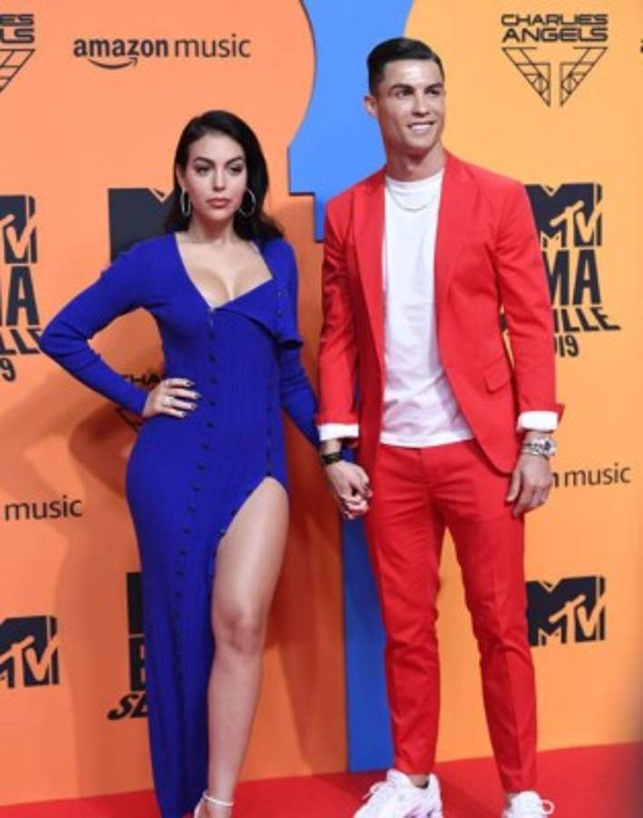 Antonella, Georgina, Cindy Álvarez, Semaan, Shakira... ¡las madres más sexys del fútbol!