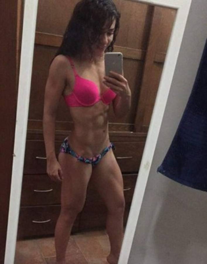Floresita Flores, la hermosa fitness mexicana aficionada del Tigres