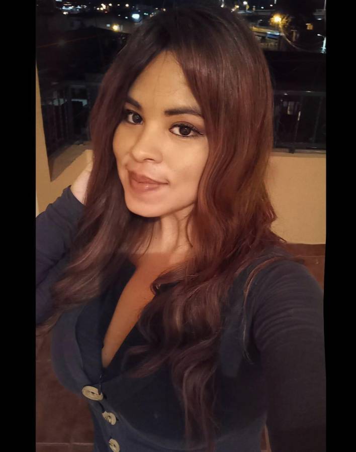 Fotos: ella es Melissa Andino, la guapa periodista que puso en su lugar al polémico Orlando Ponce Morazán