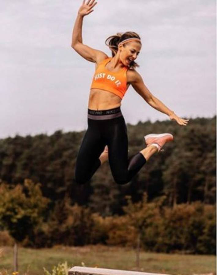 ¡Bella! La mujer de Robert Lewandoski se roba las miradas en el Oktoberfest