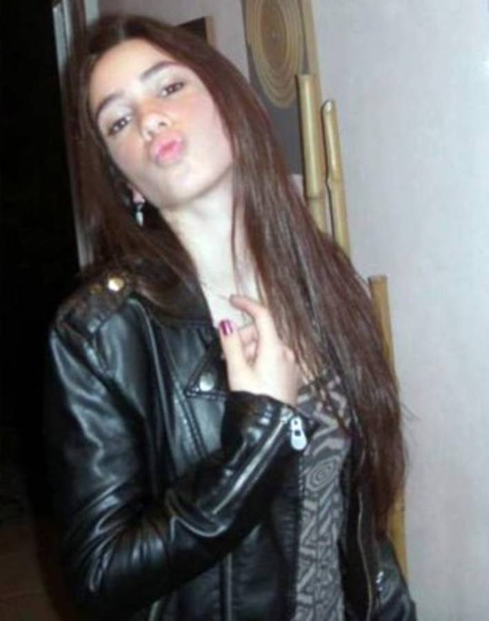 Así es Mechy Rohrer, la promotora argentina que sale en vídeo hot con dos pilotos