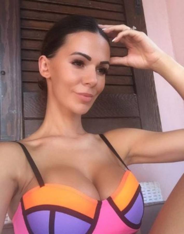 Erjona, la modelo albanesa que se divorció de jugador mundialista tras revelar que era 'malo en la cama'