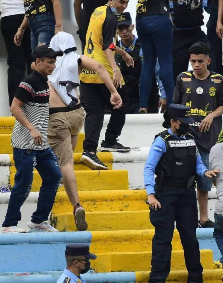 Lo identifican: Cámaras del 911 le hicieron persecución al sujeto que agredió a la mujer policía en el Real España - Motagua