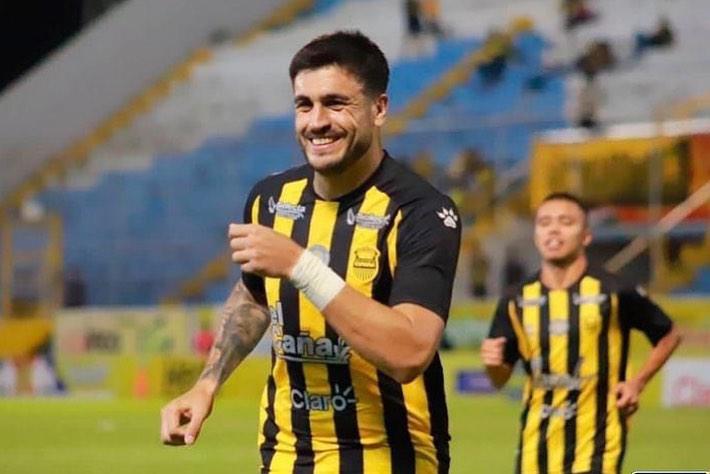 El insólito caso de Ramiro Rocca: así es la vida del delantero que dejó su sello en Honduras ¿Por qué no está jugando?