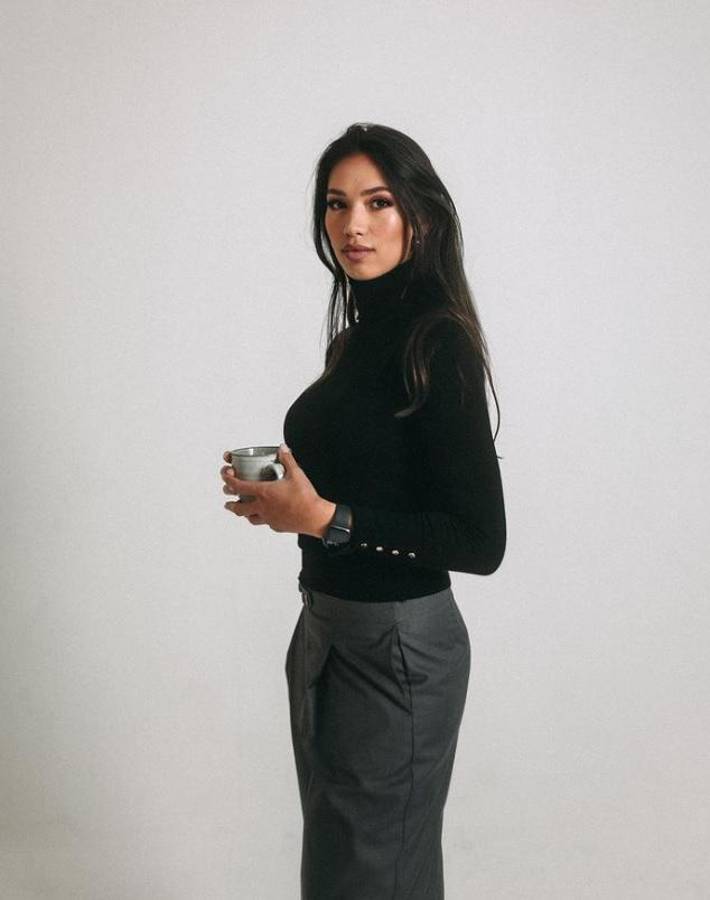 Las novias de los cracks del Real Madrid y Liverpool ¿Conocen a la discreta y devota mujer de Salah?