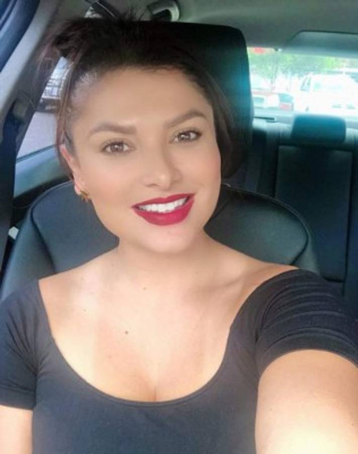 Jazmín Salas, la guapísima esposa del futbolista del Saprissa que enseñó de más