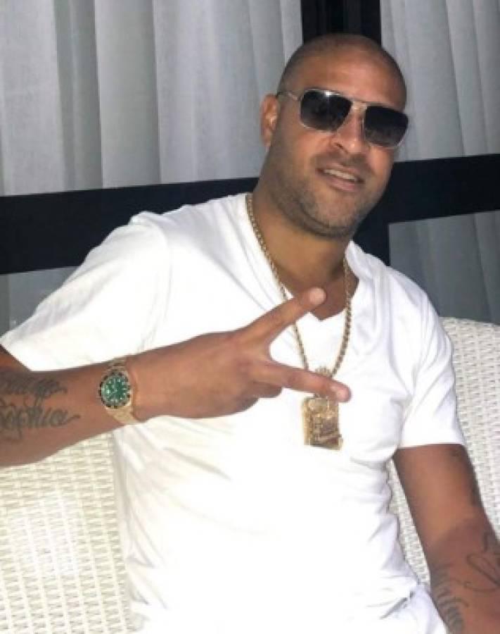 Desgarradora carta de Adriano y revela por qué sigue viviendo en las favelas: “Bebo cada dos días y los otros días, también”