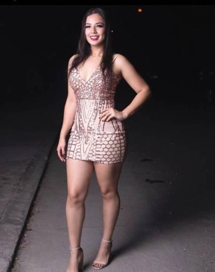 También juega al fútbol: Así es Daniella Zavala, la hermosa sampedrana que conquistó a nuevo legionario hondureño