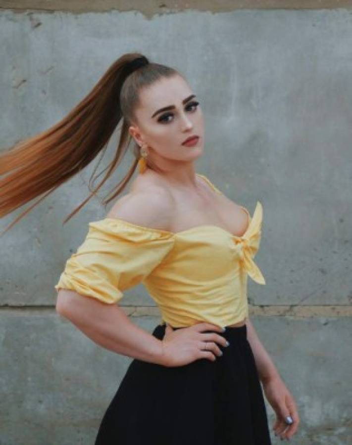 Brutal: Julia Vins, la preciosa rusa que se convirtió en la 'Barbie Musculosa'