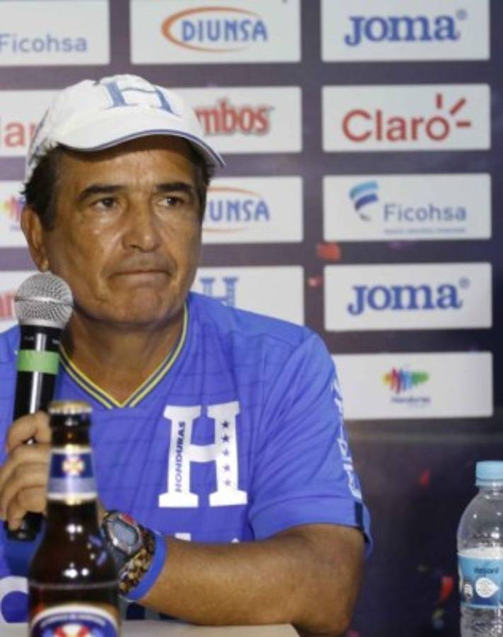 Honduras cerró su preparación con bromas, Costly de portero y un jugador pelón