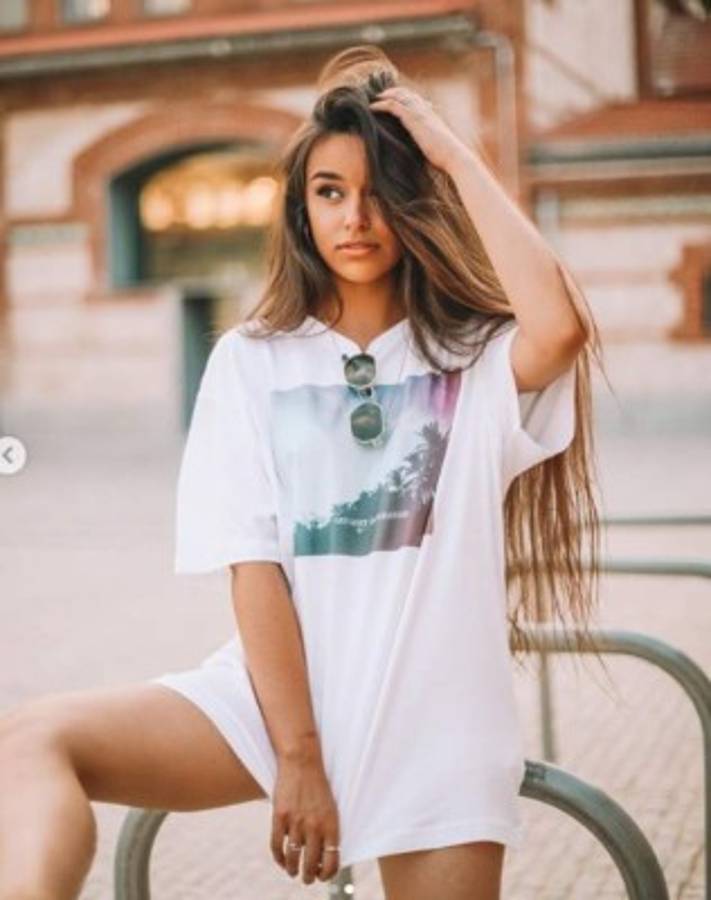 Marta Díaz, la bella novia youtuber de exjugador del Real Madrid con quien no tiene sexo por la pandemia