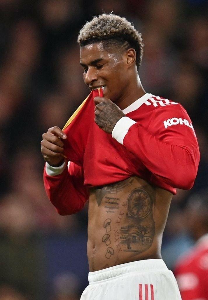 Los increíbles tatuajes de Rashford: por qué lleva referencias de San Cristóbal y Nieves y una cita impactante