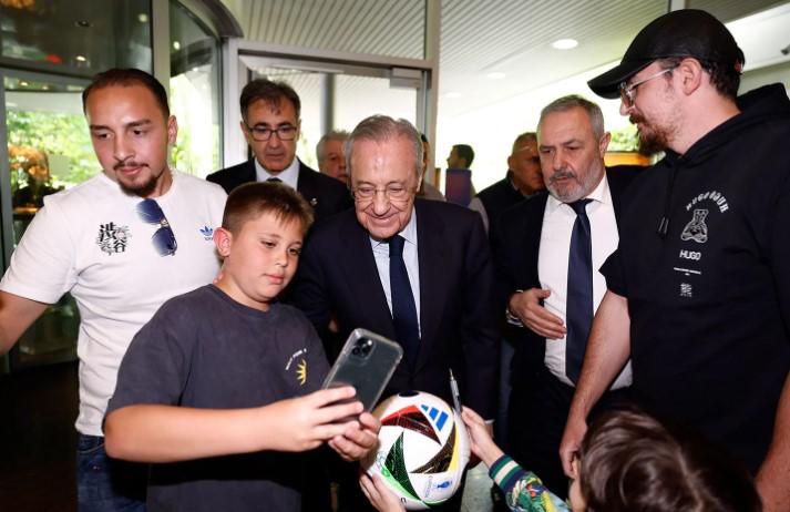 Bayern Munich-Ral Madrid: El ambiente de Champions de los aficionados en Alemania y Florentino Pérez visitó a su equipo