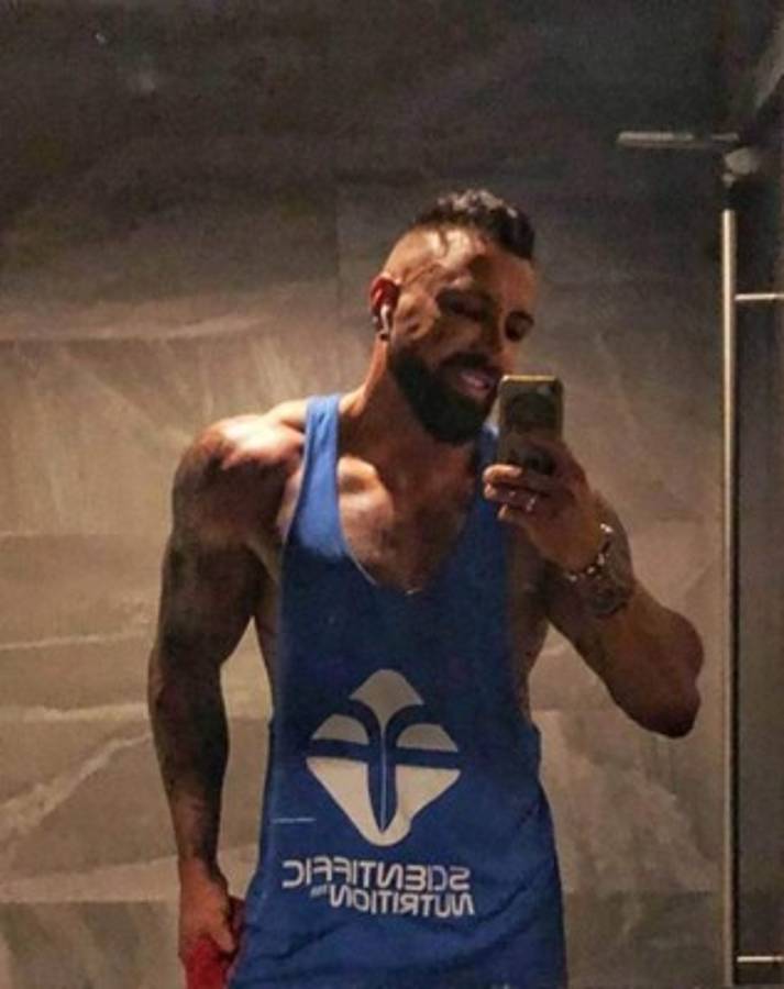 Brutal cambio físico: El excampeón de Milán que es una montaña de músculos y es irreconocible