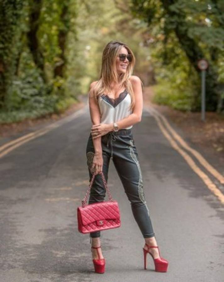 Baile, Kareoke y estrellas: La espectacular fiesta de cumpleaños de Larissa Pereira esposa de Roberto Firmino